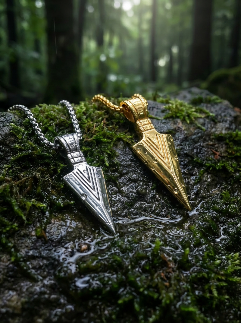 SPEARPOINT - Necklace - Titanium